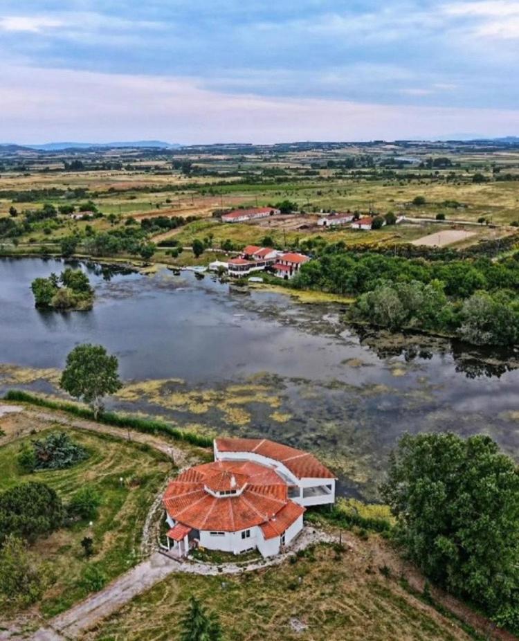 Thrassa Hotel Tycheron Exterior photo